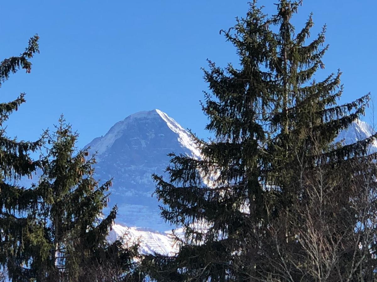 Mit Und Bergsicht Im Vier Sterne Appartement Beatenberg